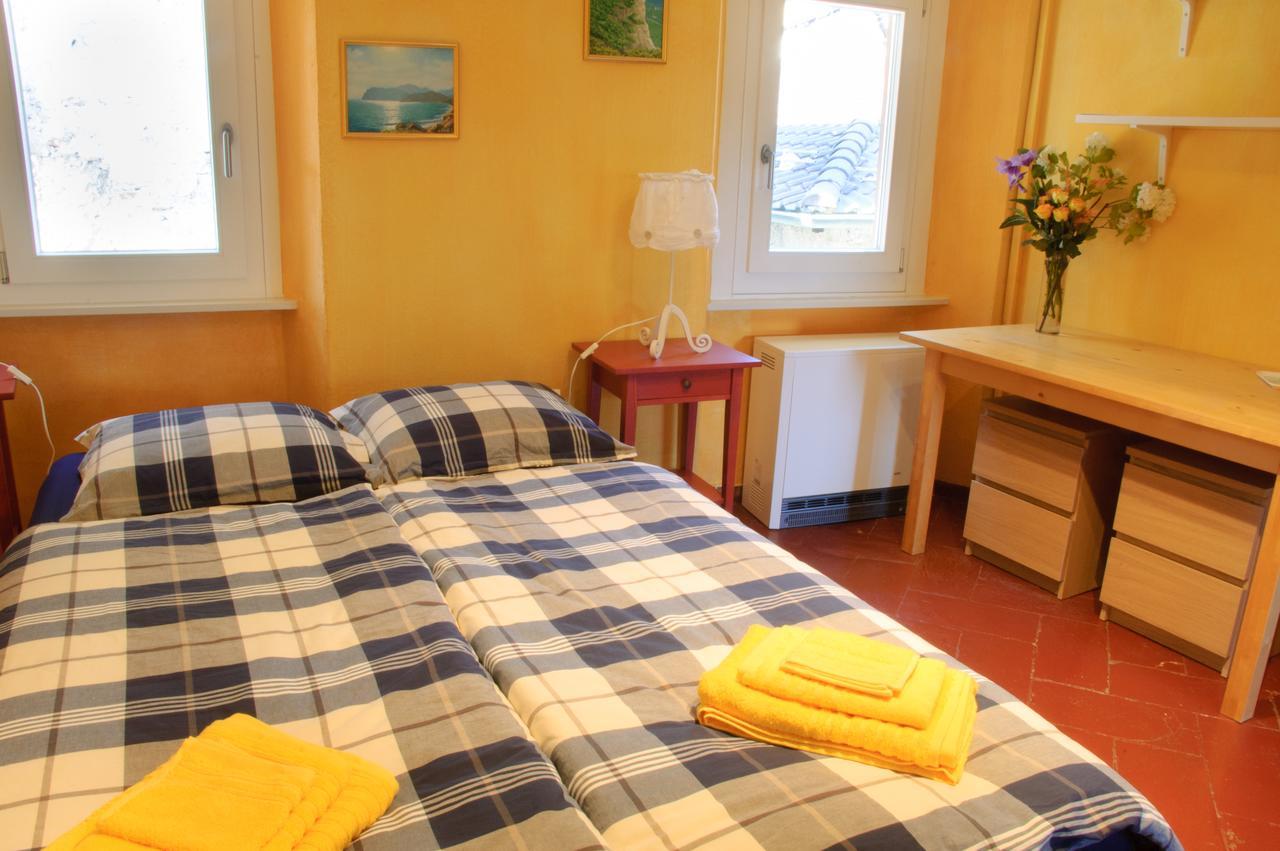 Chez Marianne "Chambres D'Hotes" Astano Bagian luar foto